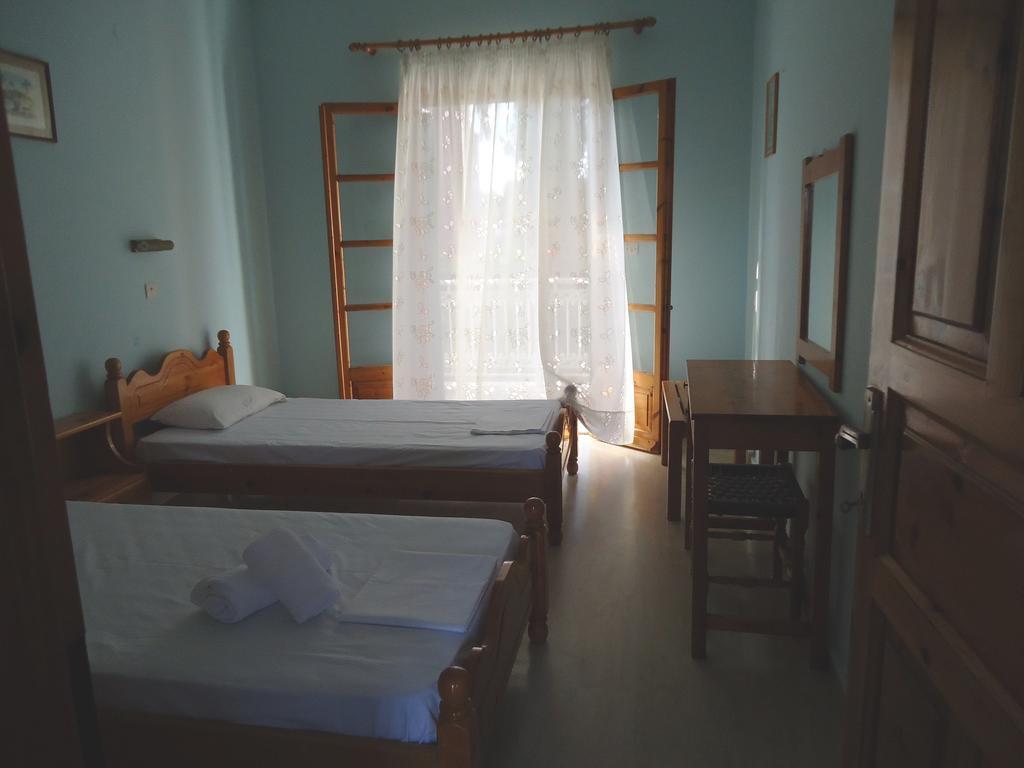 Nikos Apartments Sidárion 객실 사진